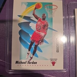 1991 SKYBOX MICHAEL JORDAN 39 NRMT-MT BASKETBALL CHICAGO BULLS